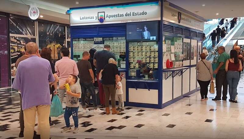La administración que repartió el premio (Foto TA)